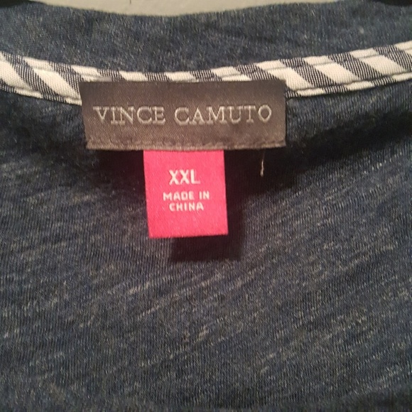 VINCE CAMUTO Mixed Media Striped Hem Pullover Longline Crewneck T… - Picture 2 of 8
